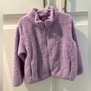 UNIQLO little girl’s purple fleece, Sherpa jacket, size 5-6